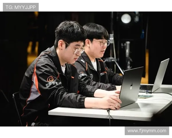 TES以94分稳居世界大师赛积分榜首位竞争愈发激烈